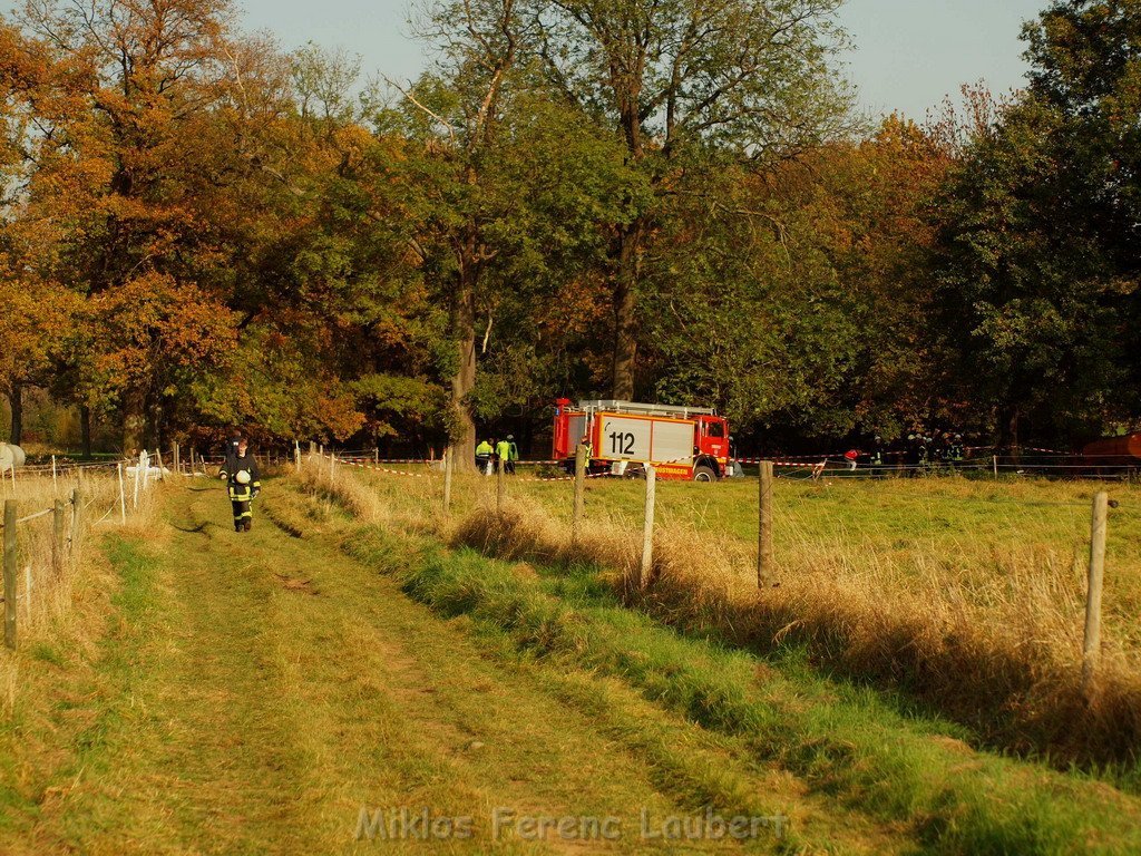 Kleinflugzeug abgestuerzt Sankt Augustin Meindorf P017.JPG